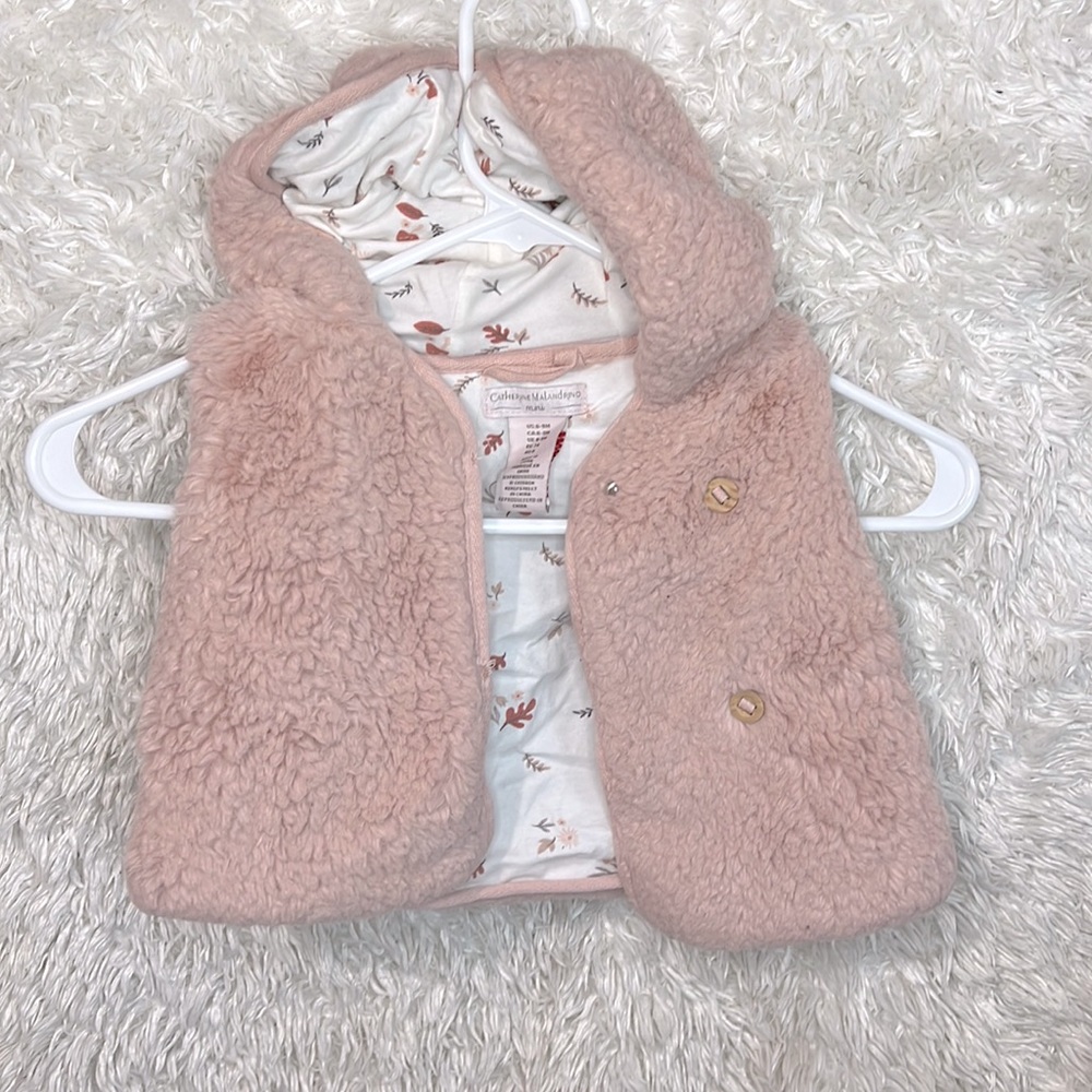 CATHERINE MALANDRINO Mini Faux Fur Teddy Bear Vest